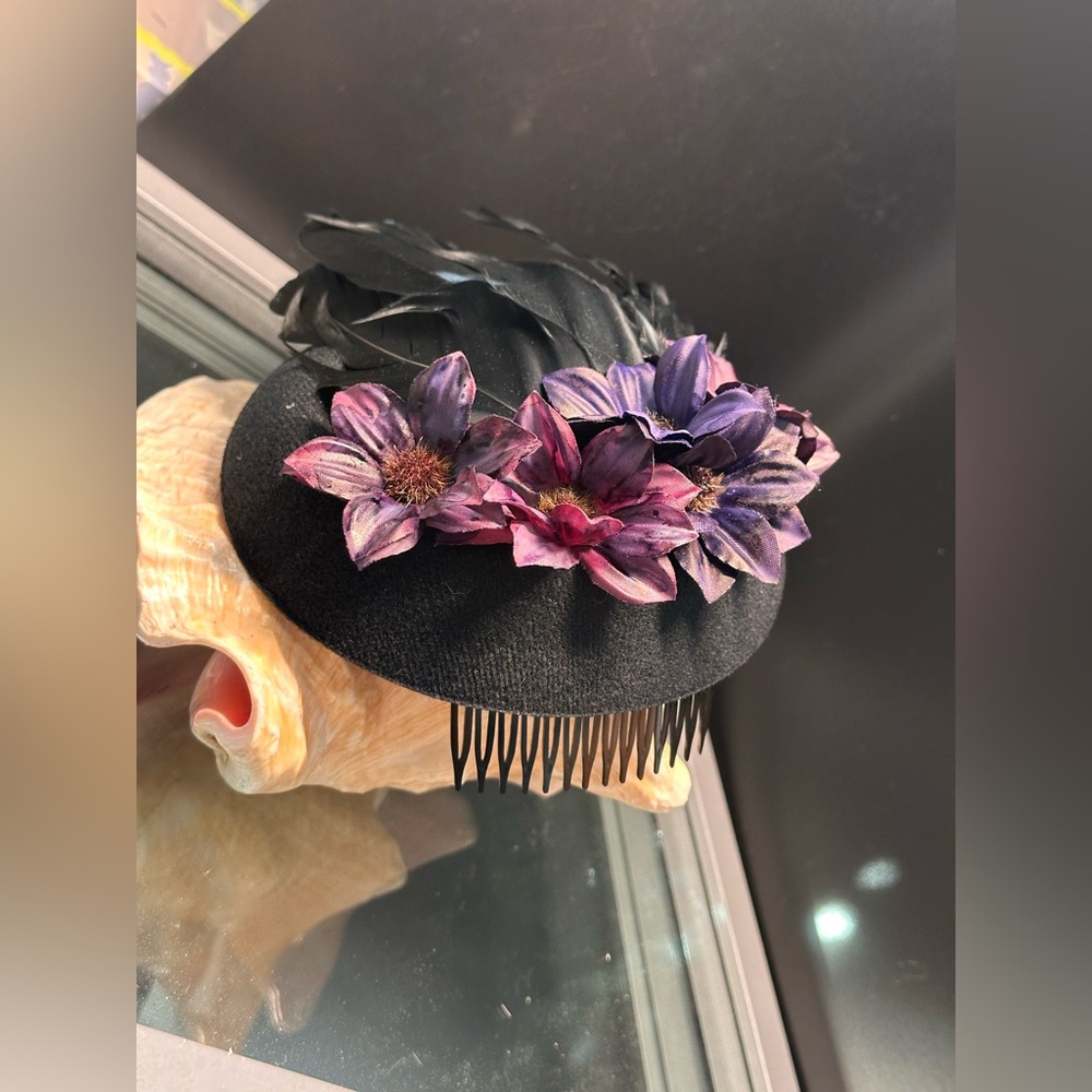 DARK PURPLE AND BLACK  FASCINATOR hat / hair  Accessories - Picture 12 of 14